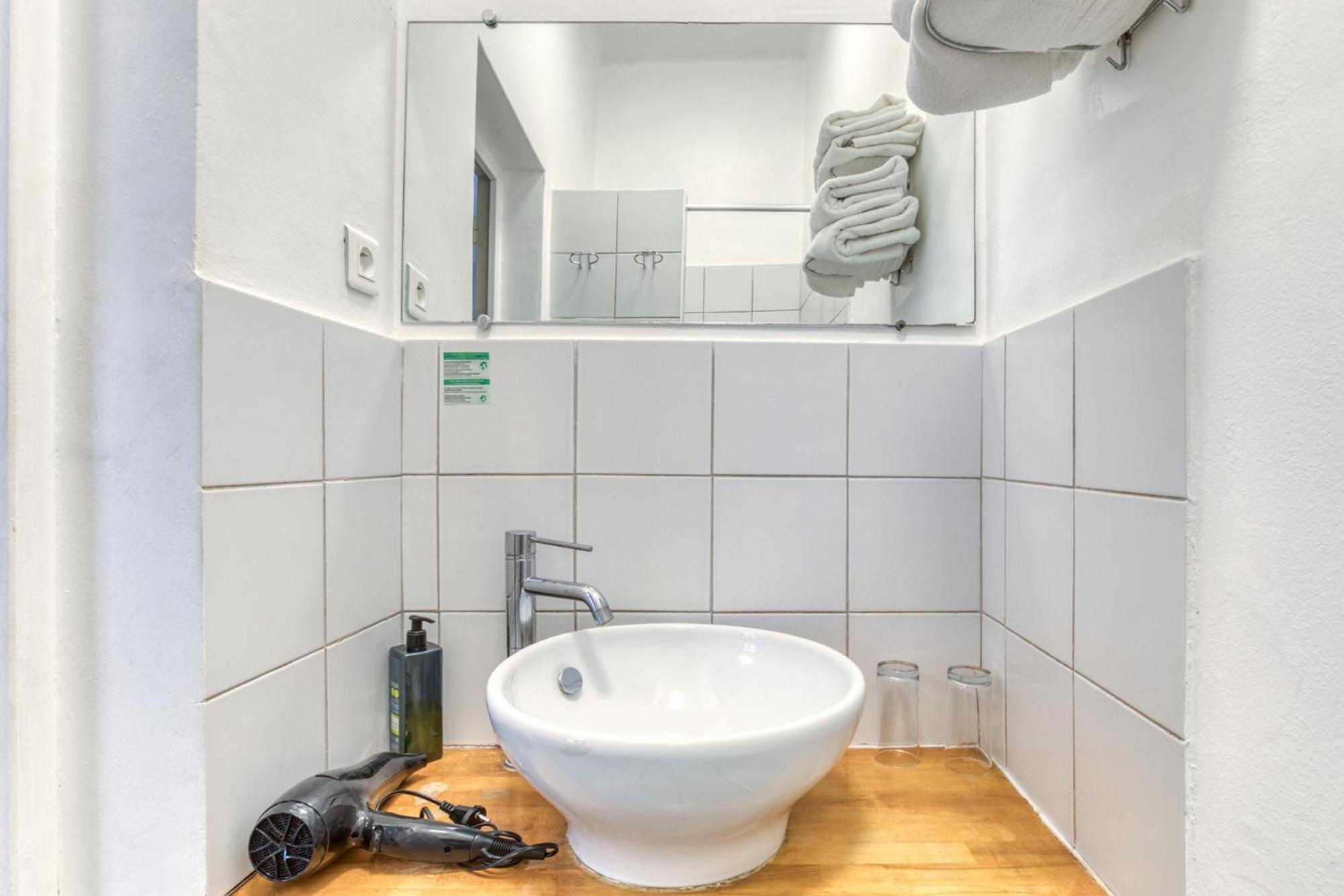 Quadruple Room,1679612638:JPEG